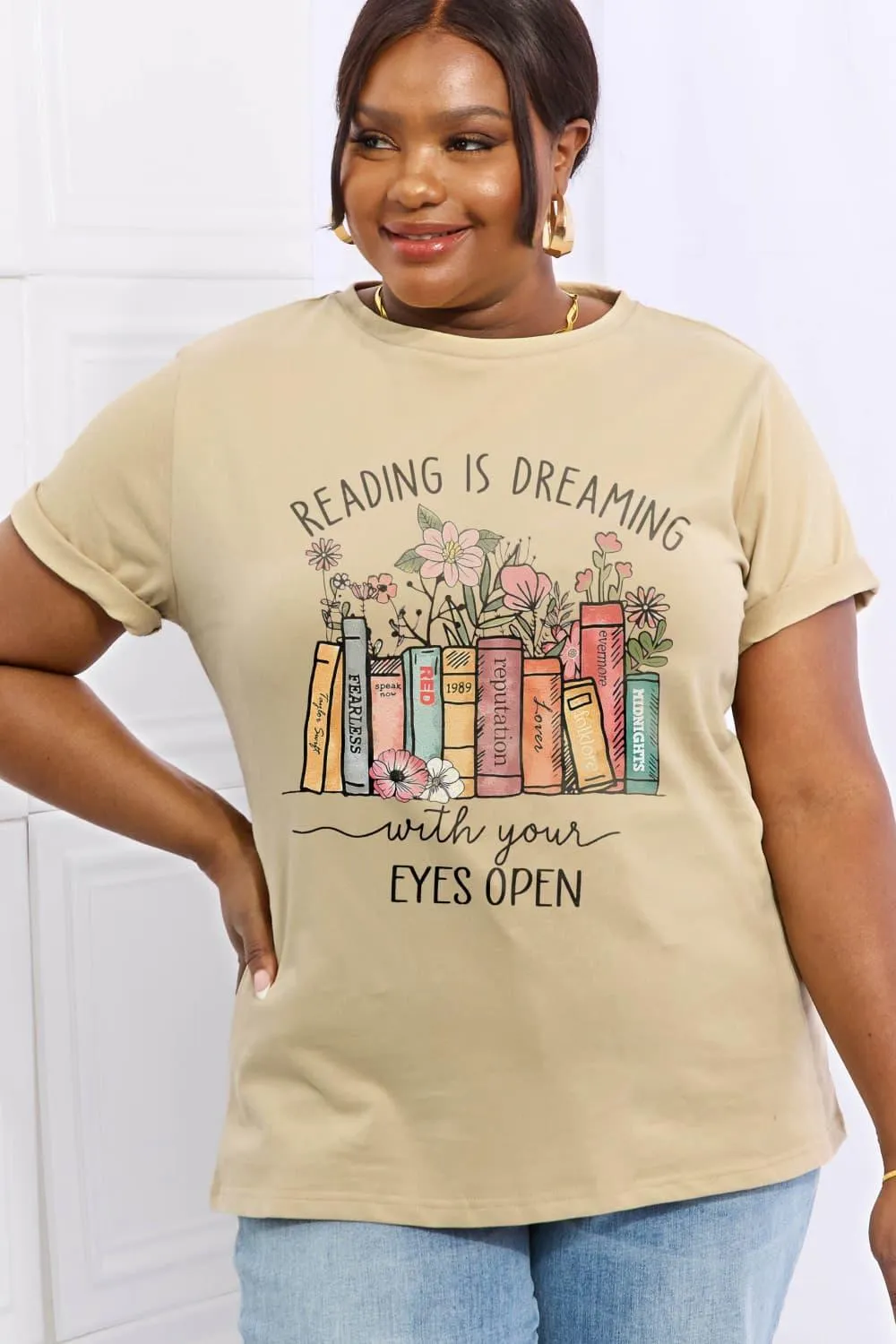 Full Size READING IS DREAMING Graphic Cotton Tee